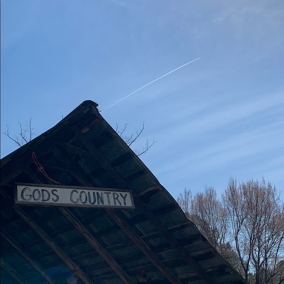 Meet your Posher, Hallie - Picture 1 of 1